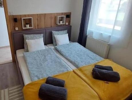 Sunshine Resort Apartment Хайдусобосло Экстерьер фото